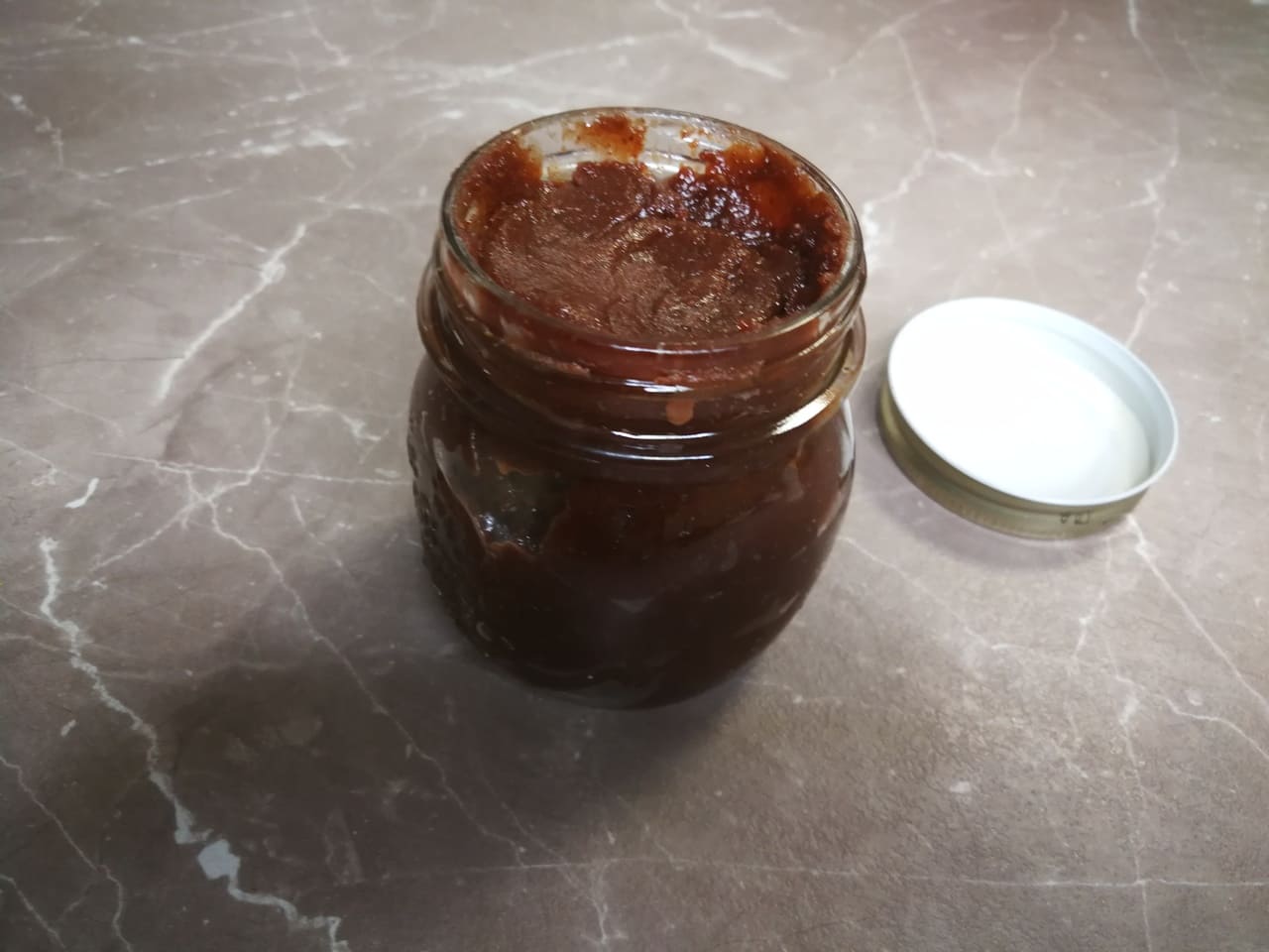 crema spalmabile di mandorle e cacao